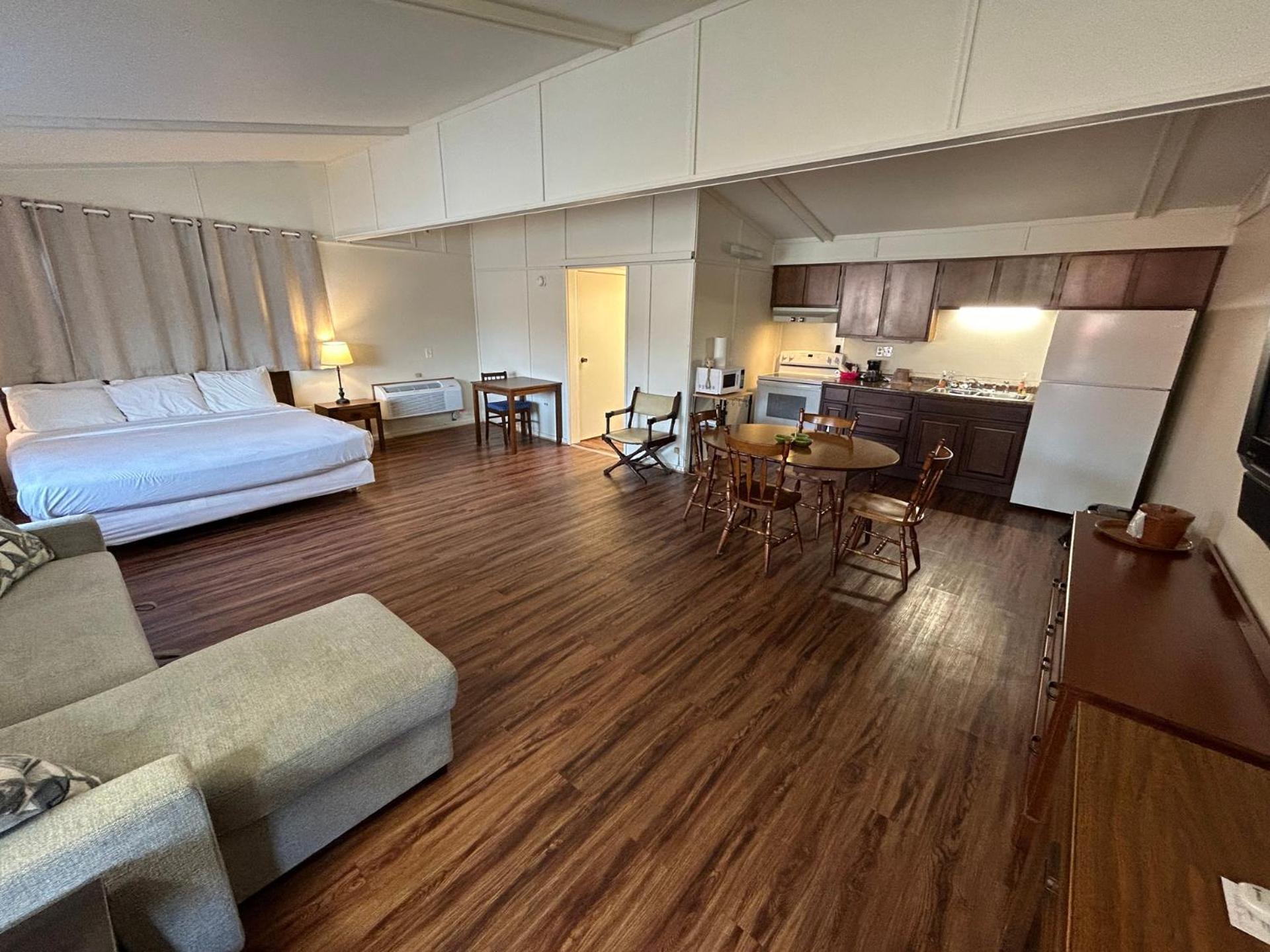Valley Inn And Suites Френч Лик Екстериор снимка